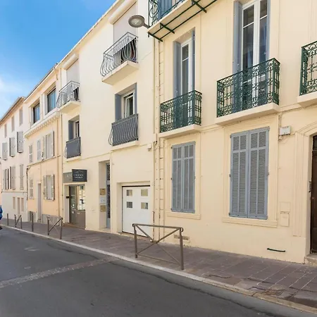 Апартаменты Vauban Stylish 1-bedroom In Center With Ac *