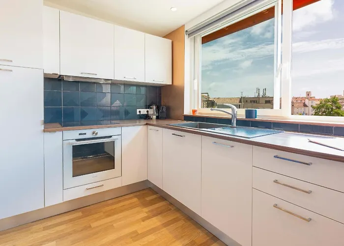 Apartment Vauban Stylish 1-bedroom In Center With Ac Antibes